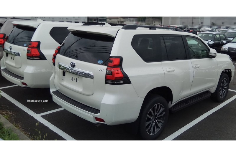 Xem &quot;anh song&quot; Toyota Land Cruiser Prado 2018-Hinh-5